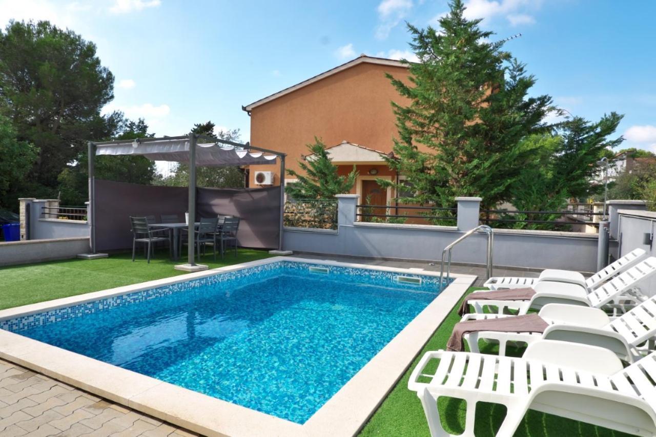 Villa Miskovic Banjole Luaran gambar